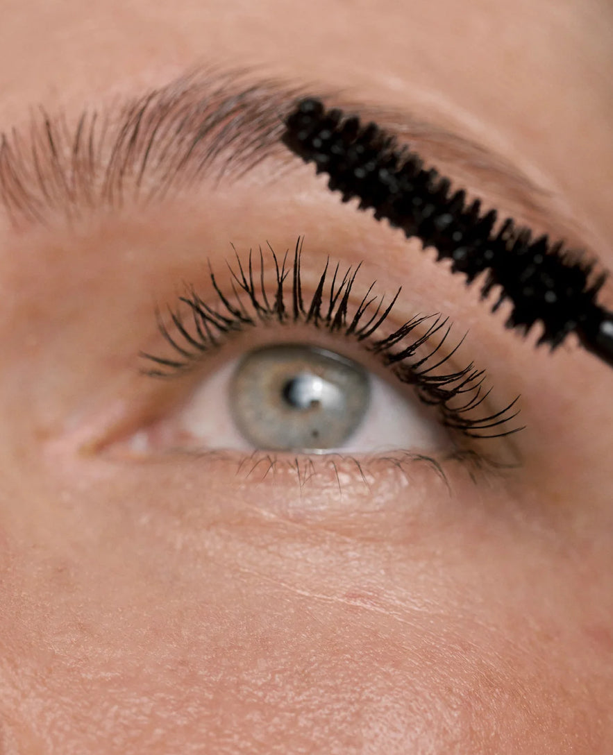 Sarah Creal Back Of The Cab 12-Hour Volumising Tubing Mascara